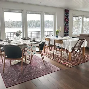 Villa The Luxurious Lakeview Near, Stockholm